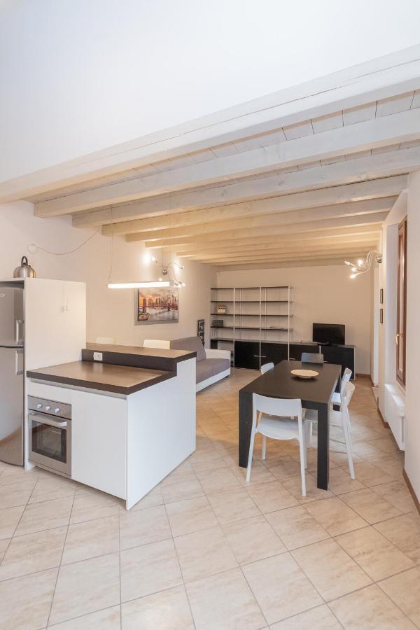 San Faustino Trilocale - Affitti Brevi Italia Appartamento Brescia
